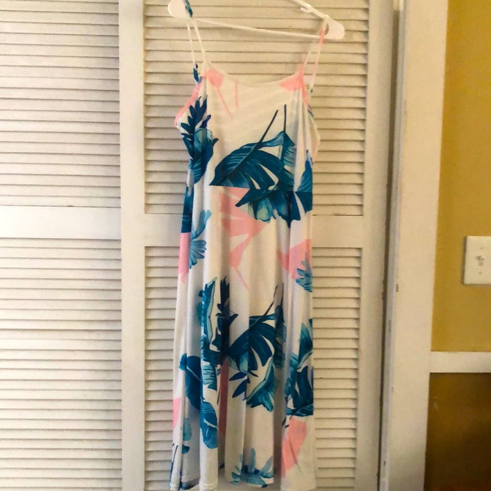 So cute , very comfortable summer dress!